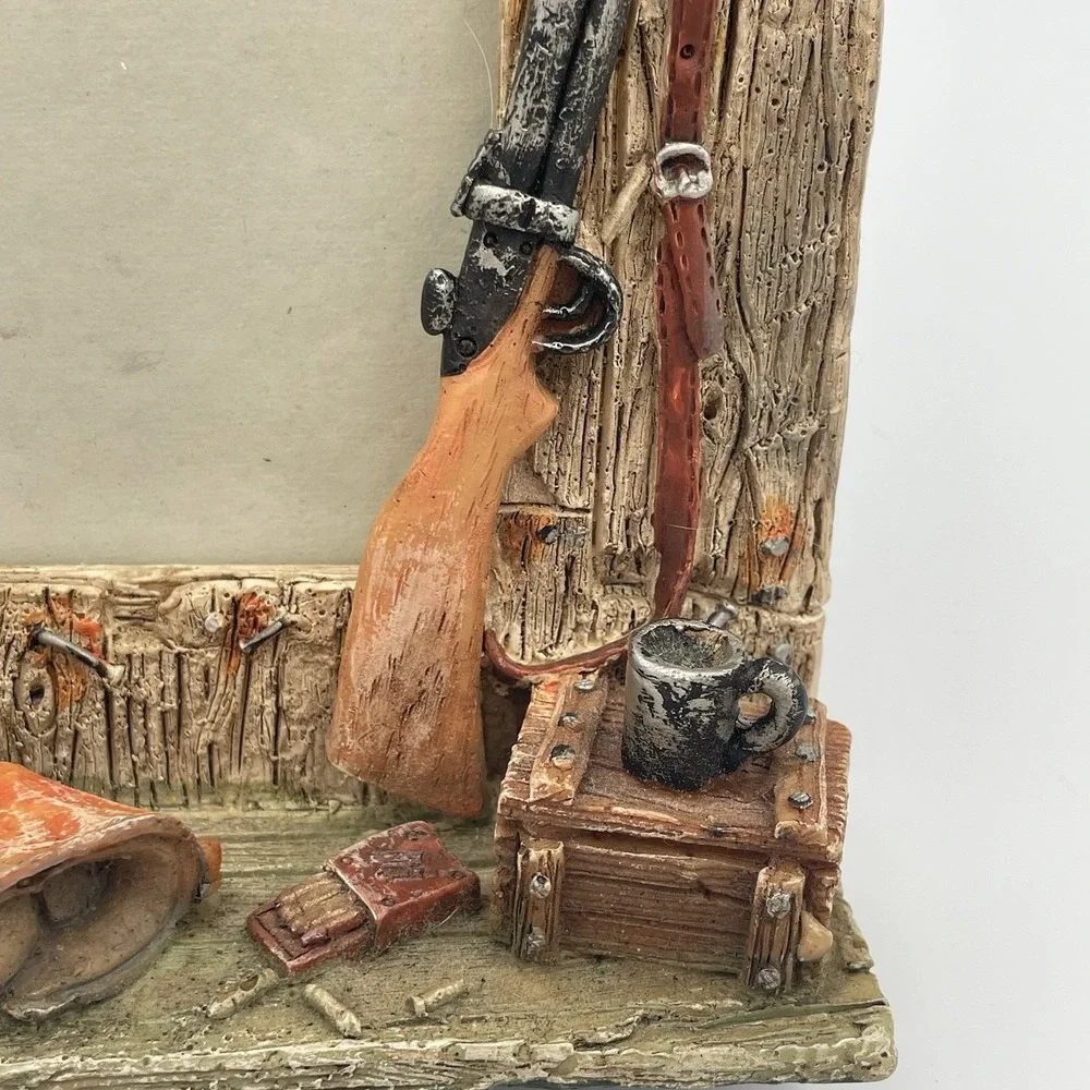 Resin Hunting Picture Frame 4x6 Treasured Times Rustic Country‎ Rifle Boots